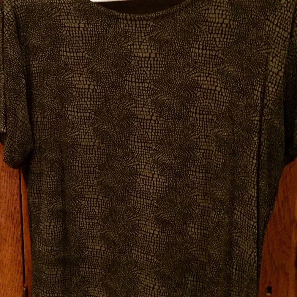 Women’s Animal Print Design Blouse